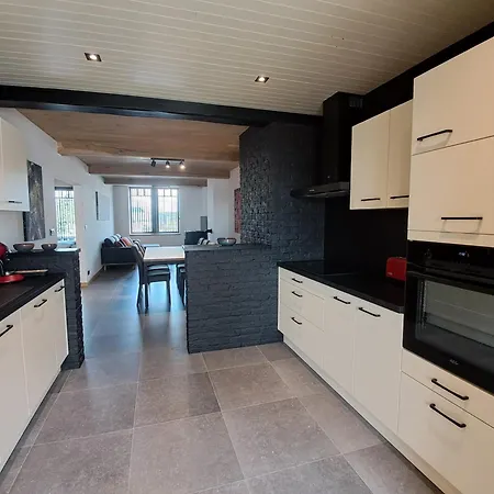 B Cube 101 * Bertrix